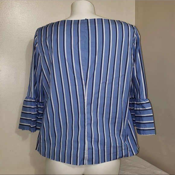🧩White House Black Market Blue Striped V-Neck Top - Picture 2 of 7